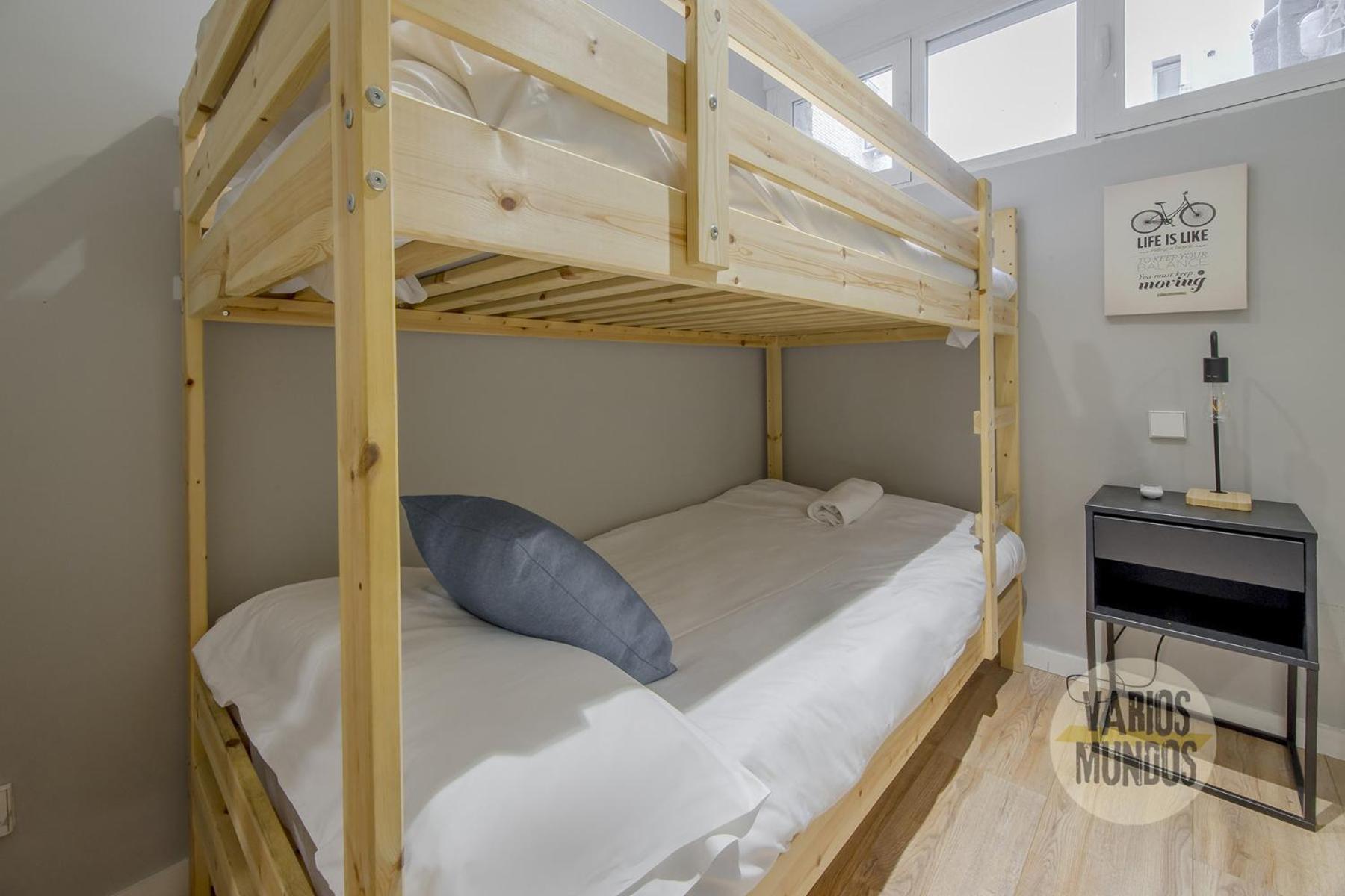 Modern 7pax En Chamberi-ponzano Appartamento