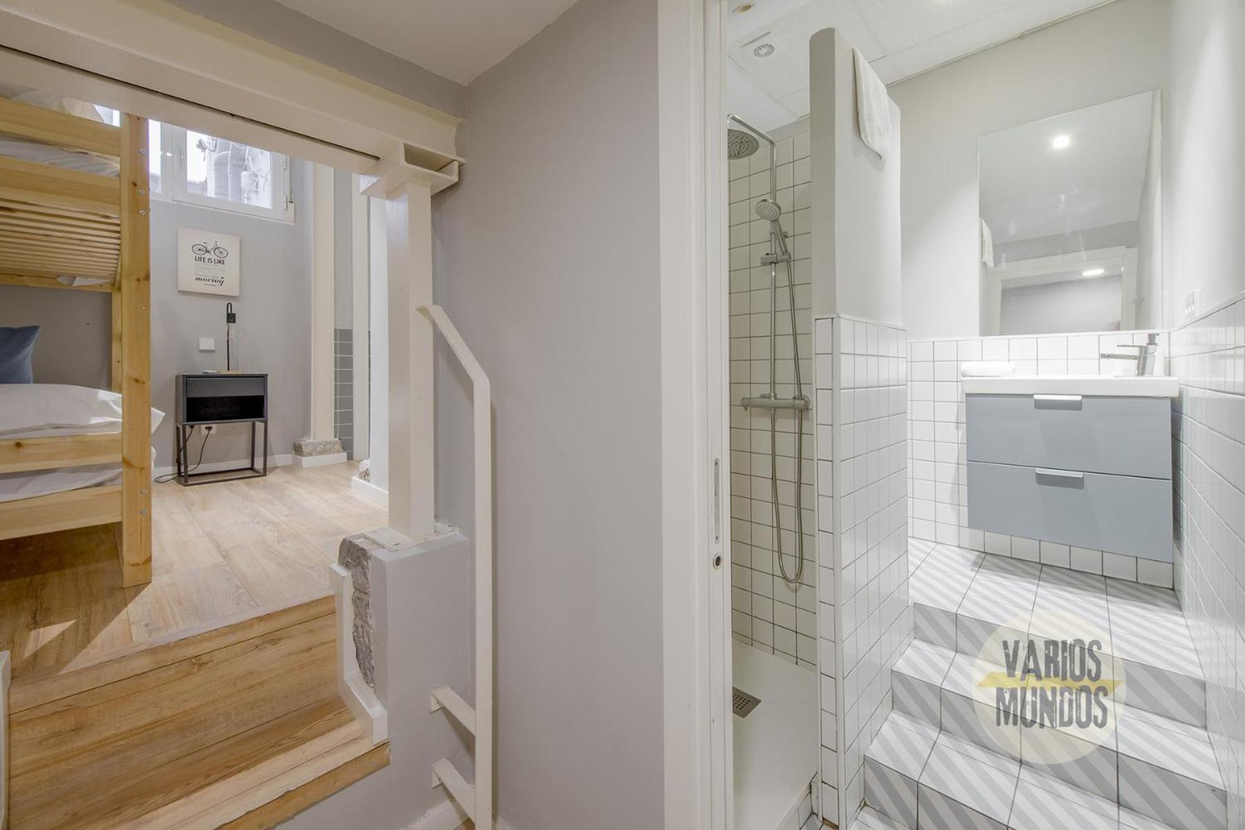 Modern 7pax En Chamberi-ponzano Appartamento