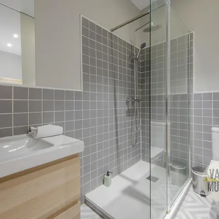 Modern Apt Para 7Pax En Chamberi-Ponzano Madrid Exterior photo